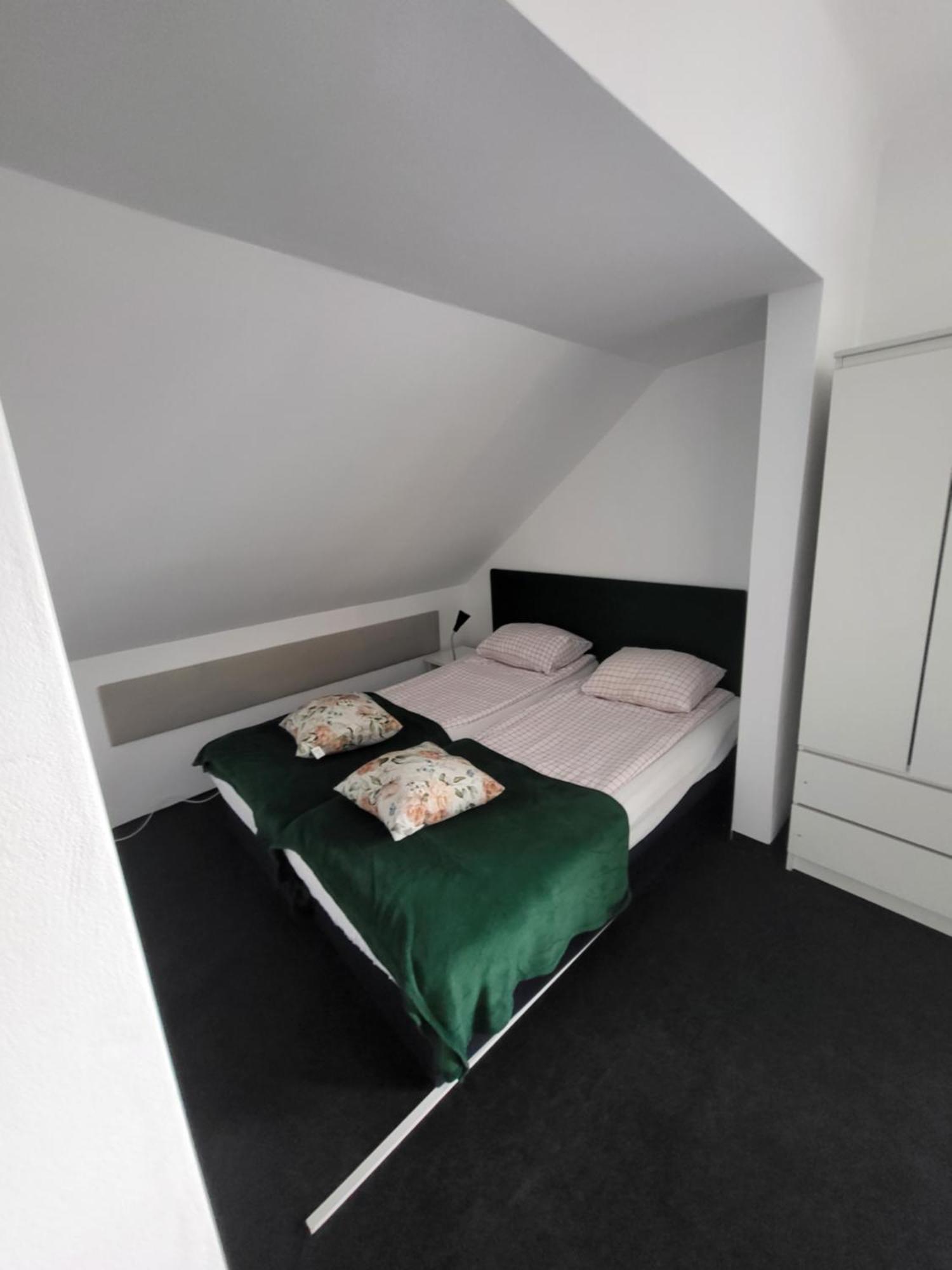 Charmed Homestay - Zaczarowany Warszawa Eksteriør billede